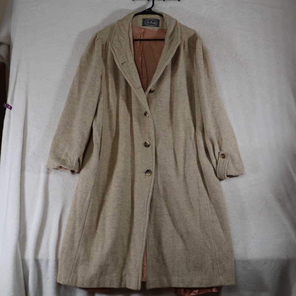 VTG Ms FREDDI Women's Wool Coat Beige Herringbone Button XL Jacket Made in US